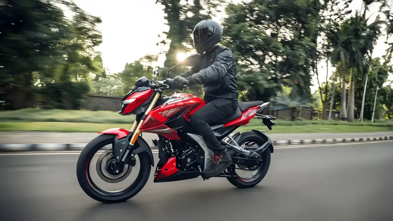 Bajaj Pulsar N160